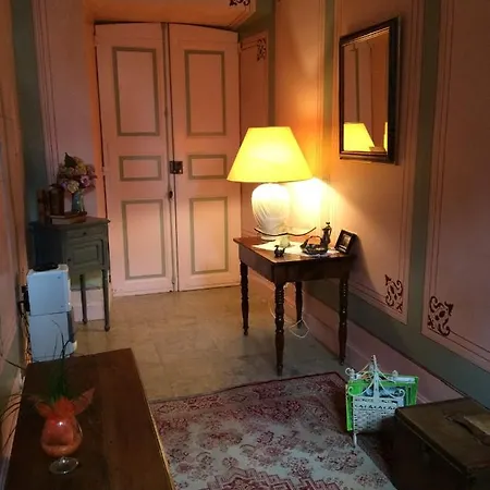 Thomas Bed & Breakfast