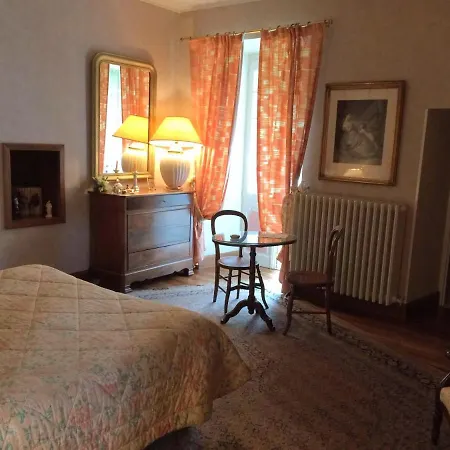 Thomas Bed & Breakfast *