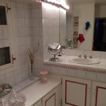 Thomas Bed & Breakfast 3*