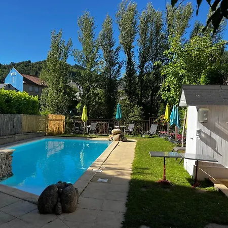 Thomas * Saint-Jean-du-Bruel